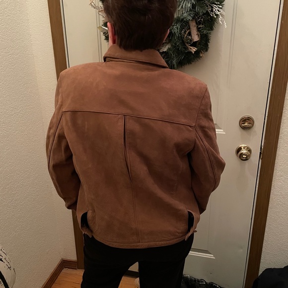 Vintage Georgetown Leather Design Leather Jacket. - Picture 6 of 6